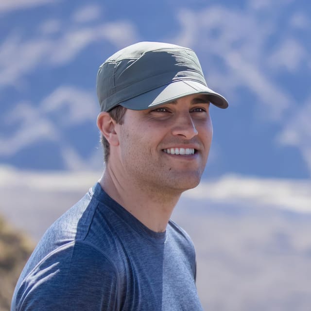 Sunday Afternoons Sunday Afternoons Men's 'Sun Tripper' UPF 50+ Foldable Cap with Sunglass Lock in Dark Olive - 3
