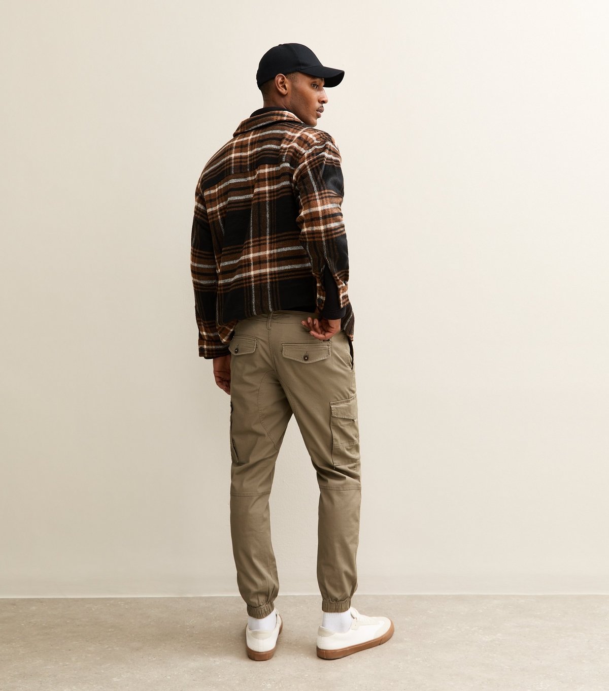 jack & jones Men's Light Brown Tapered Cargo Trousers Jack & Jones New Look - 4