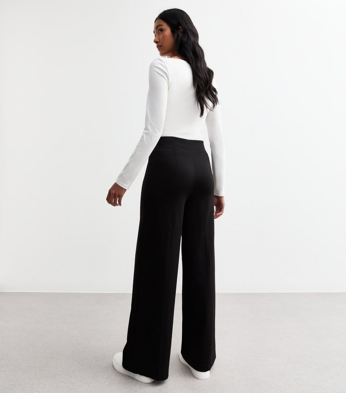 New Look Women's Black Wide Leg Jersey Trousers New Look - 4
