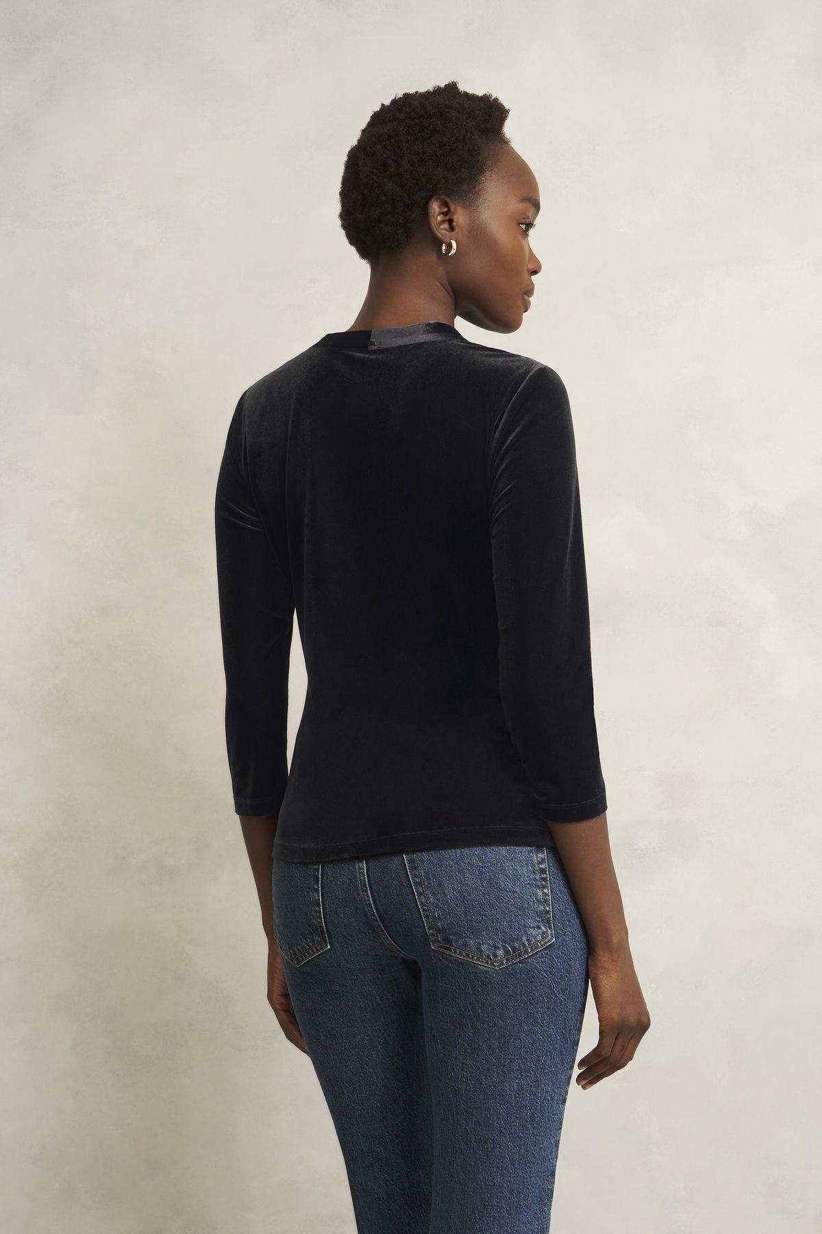 Hobbs London Hobbs London Women's Hattie Velvet Top in Black - 4