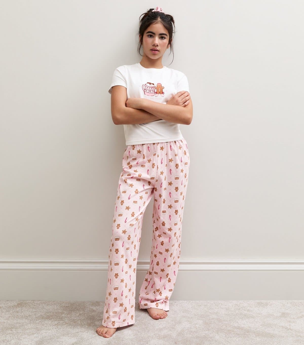 New Look Girls' Pink Gingerbread Man T-Shirt and Trousers Pyjama Set New Look