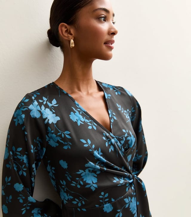 New Look Women's Blue Floral Satin Wrap Midi Dress New Look - 2