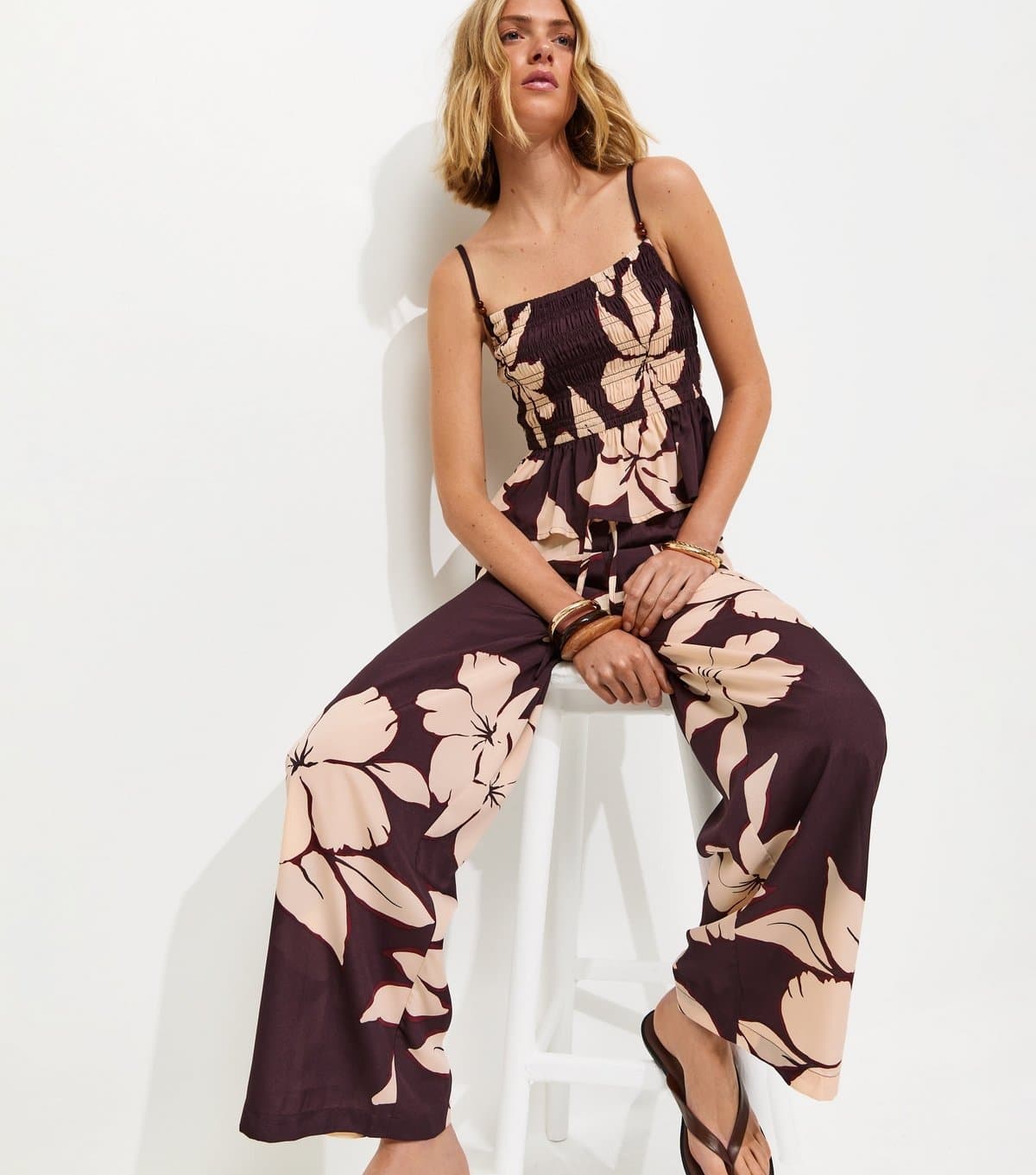 New Look Women's Brown Hibiscus Print Wide Leg Trousers New Look