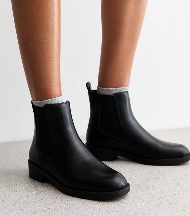 New Look Women's Black Faux Leather Chelsea Boots Vegan New Look - 3
