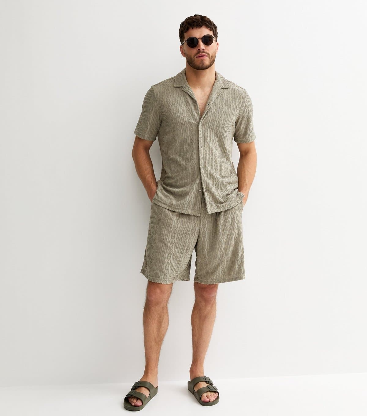 New Look Men's Light Khaki Relaxed Patterned Terry Towelling Shorts New Look