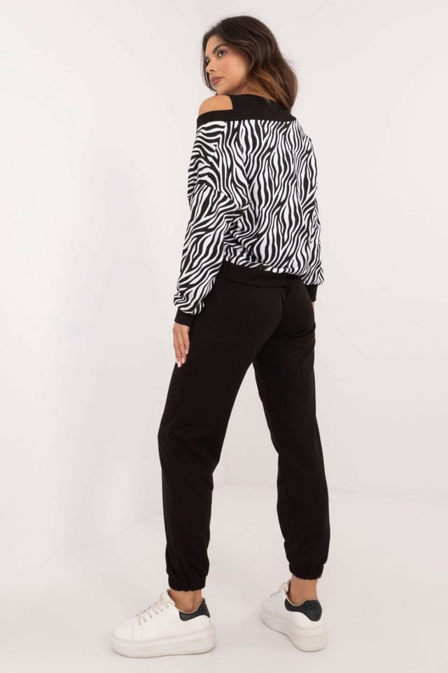 Love Lace Love Lace Women's 3 Piece Casual Heart Neck Animal Set in Black - 3