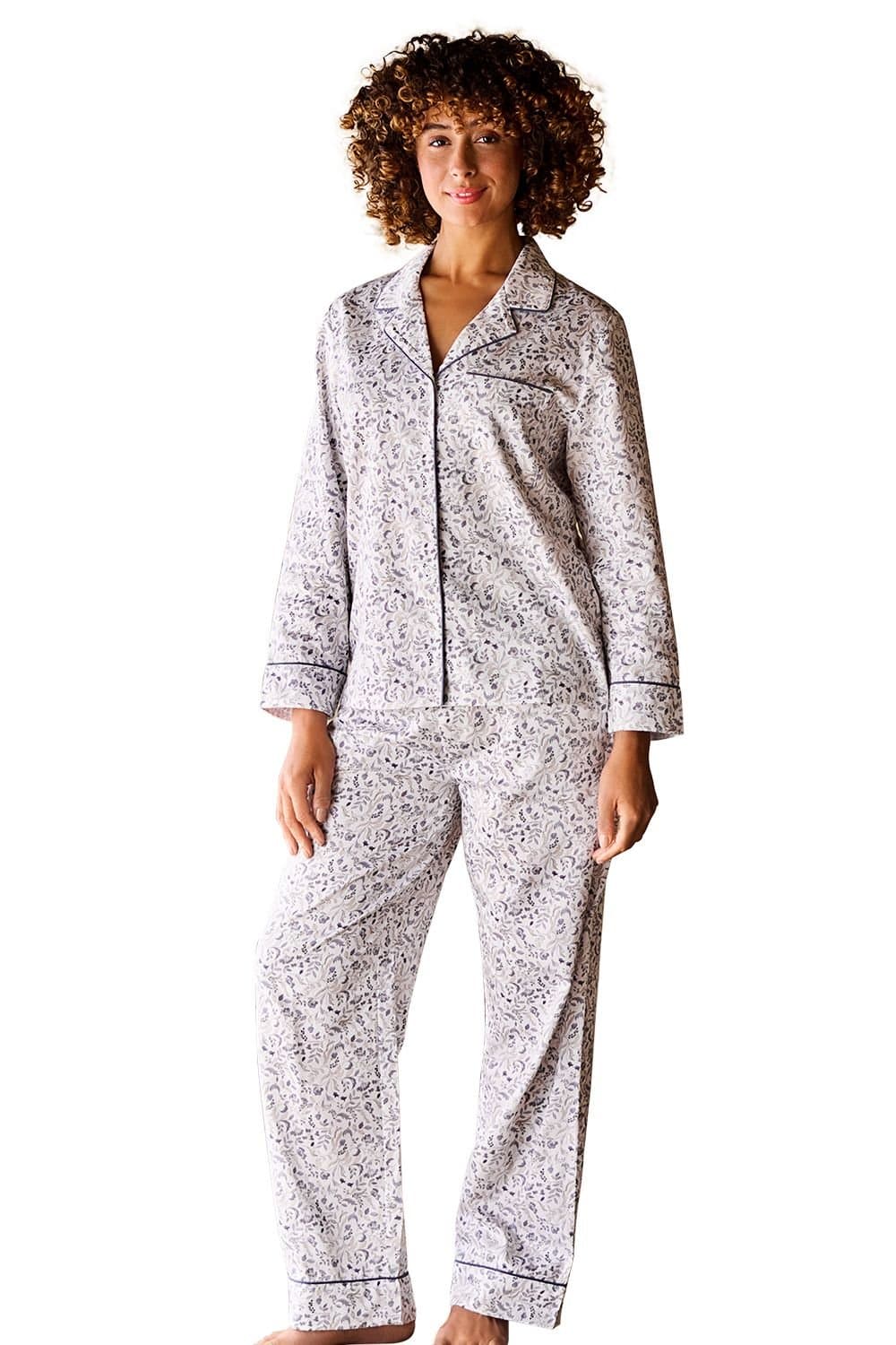 Christy CHRISTY Women's 'Ditsy Gingham' Cotton Floral Pyjama Set in Blue