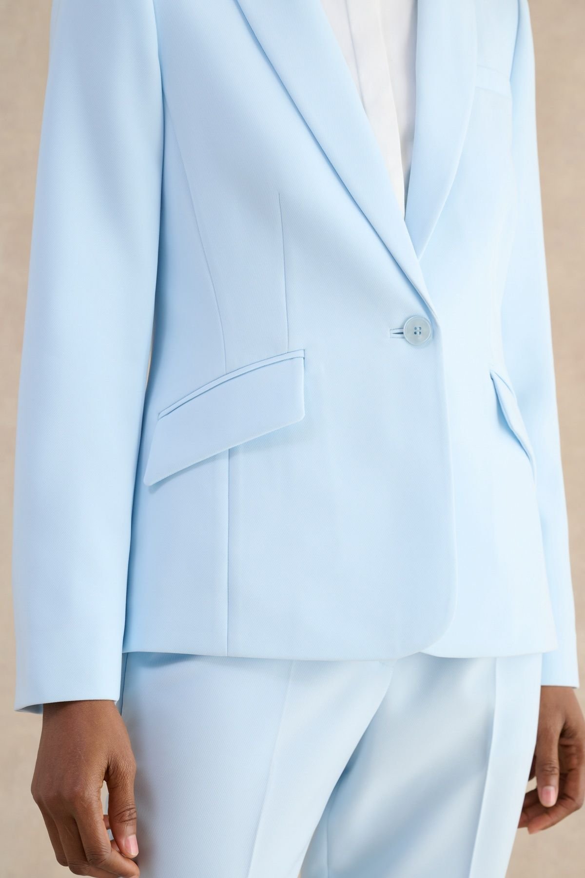 Hobbs London Hobbs London Women's Keighley Single-Button Tailored Blazer in Baby Blue - 3