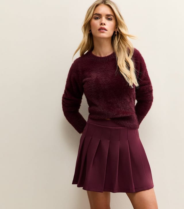 New Look Women's Petite Burgundy Crepe Pleated Mini Skirt New Look - 2
