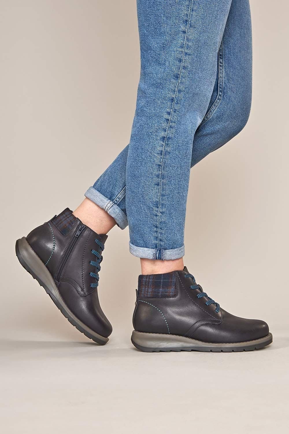 indigo