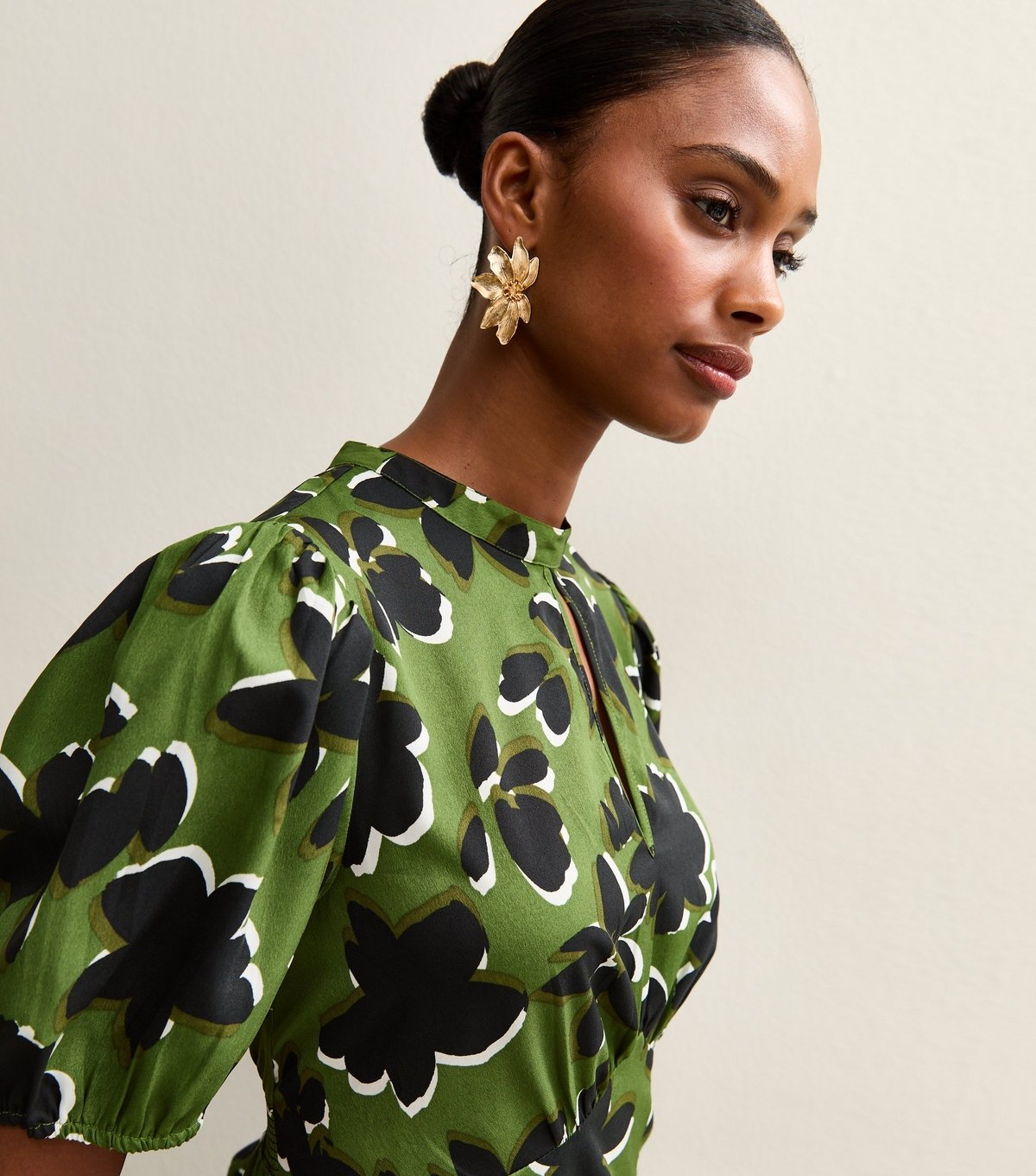 New Look Women's Green Crepe Floral Print Keyhole Midi Dress New Look - 3