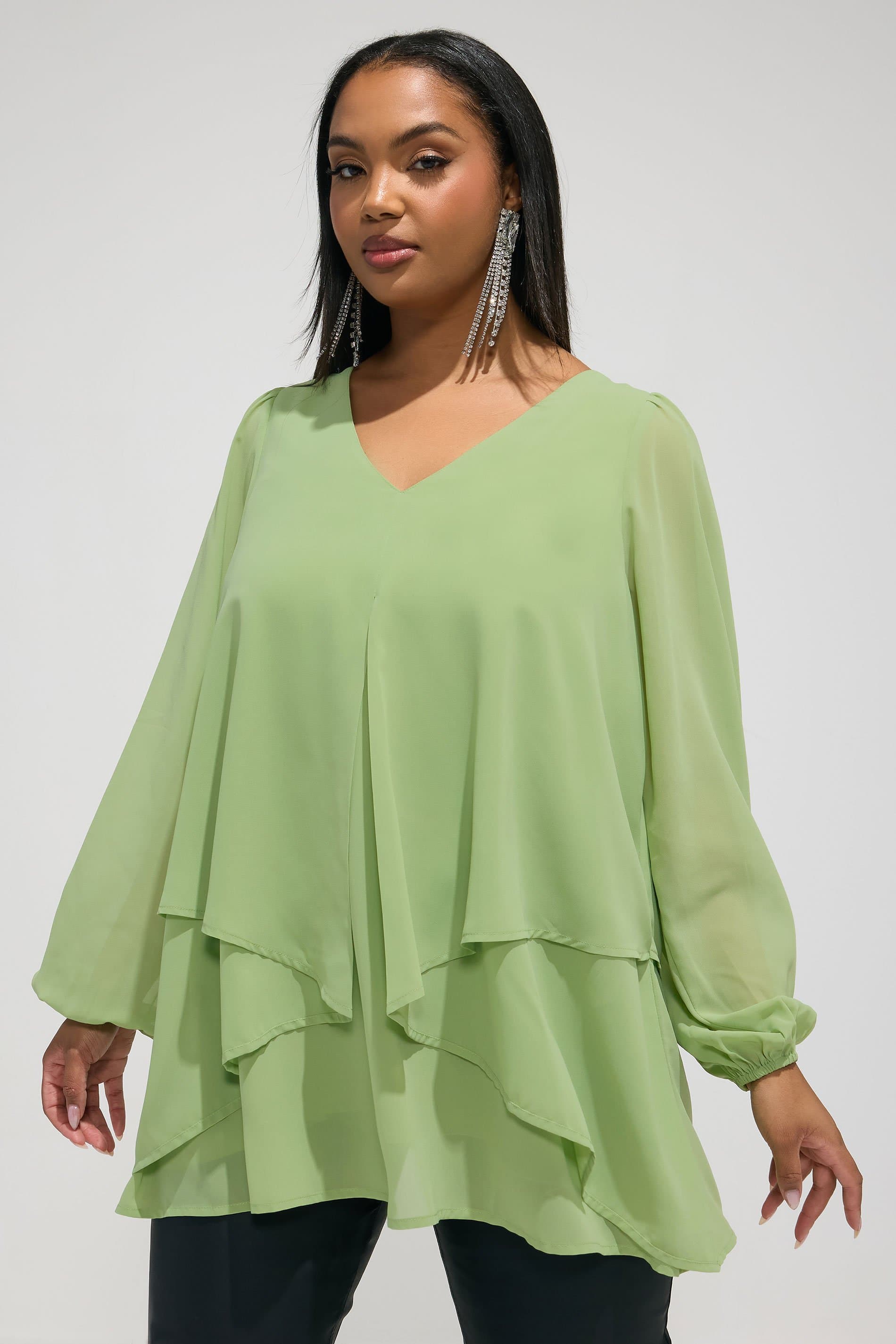 Yours London Plus Size Green Layered Vneck Blouse