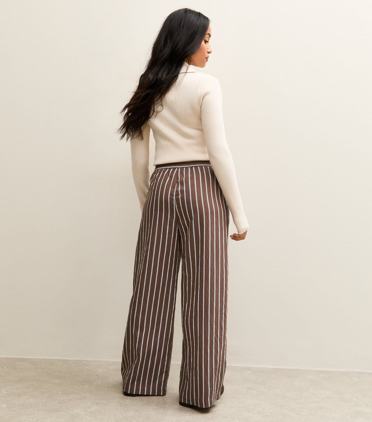 New Look Women's Petite Brown Striped Drawstring Wide Leg Trousers New Look - 4