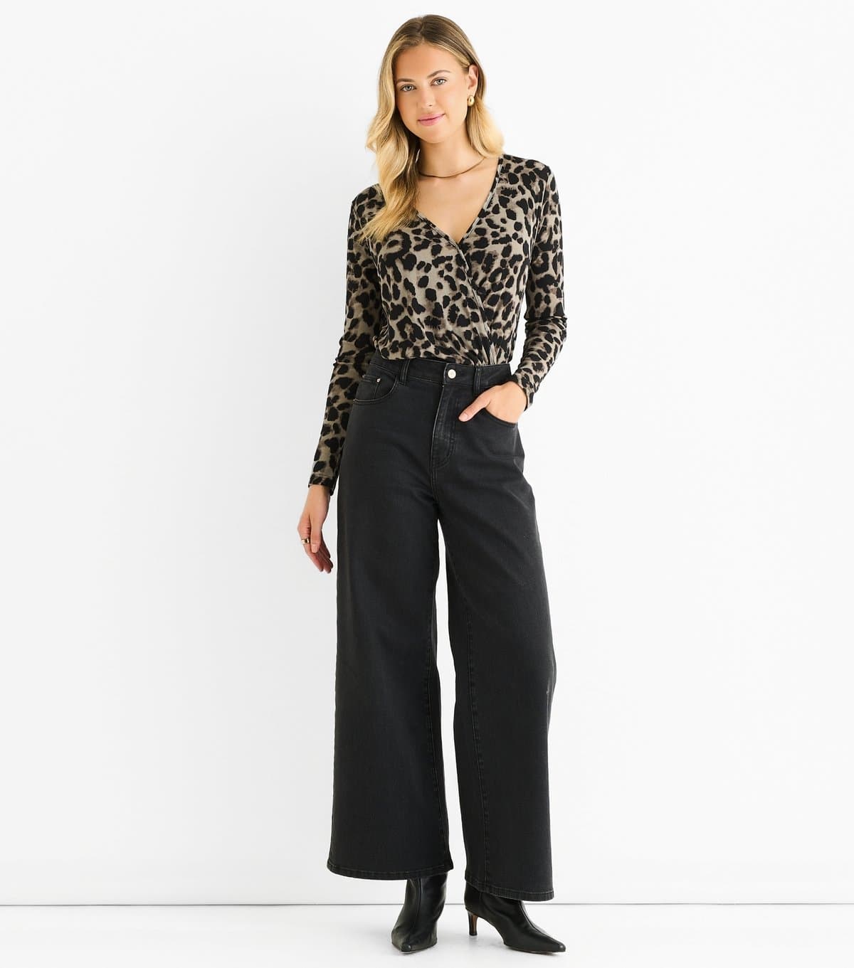 Gini London Women's Mid Grey Leopard Print Wrap Bodysuit Gini London New Look