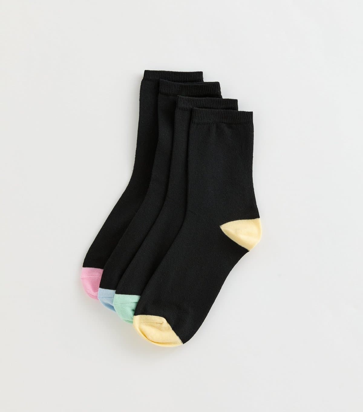 New Look Pack of 4 Black Contrast Toe and Heel Ankle Socks New Look