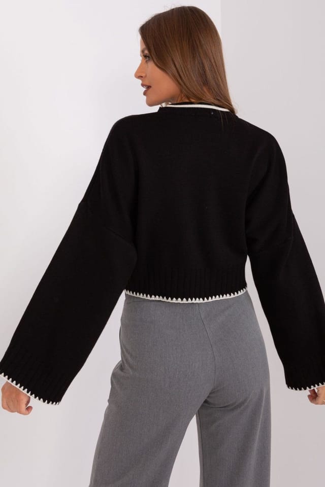 Love Lace Love Lace Women's Acrylic Short Smooth Sweater Round Neck in Black - 3