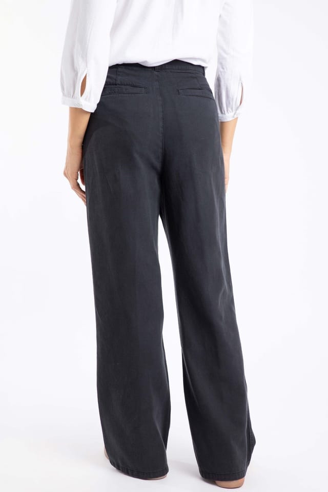 Weird Fish Weird Fish Women's Farida Wide Leg Trouser in Navy - 3
