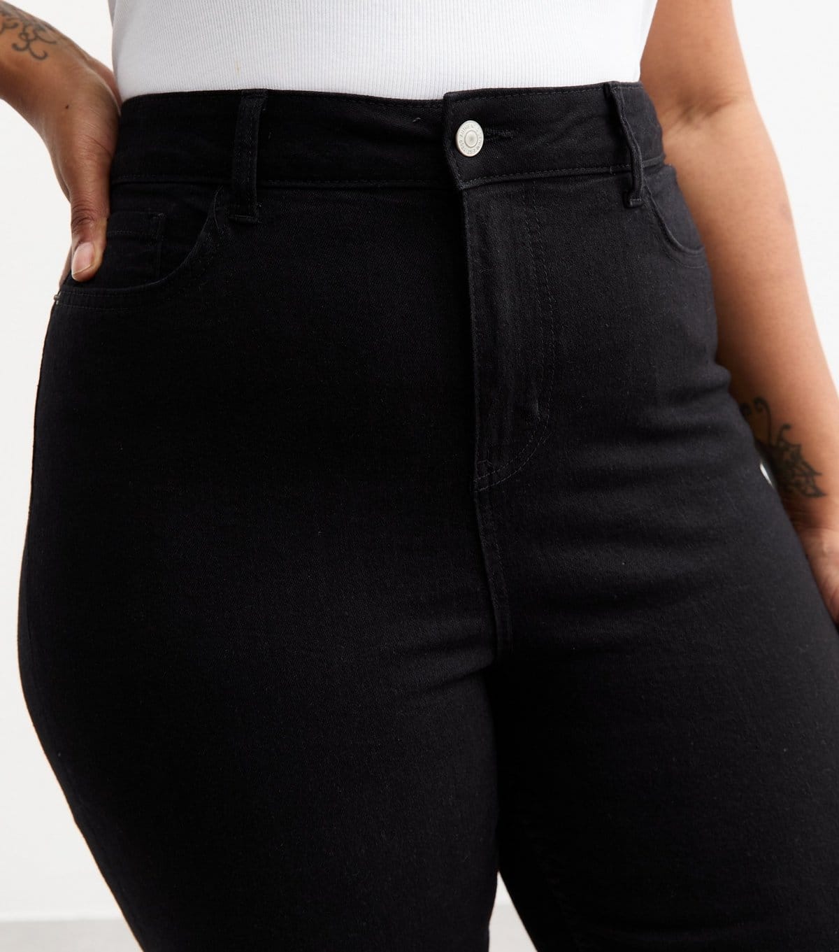 New Look Women's Plus Size Black Slim Leg Jeans Curves New Look - 4