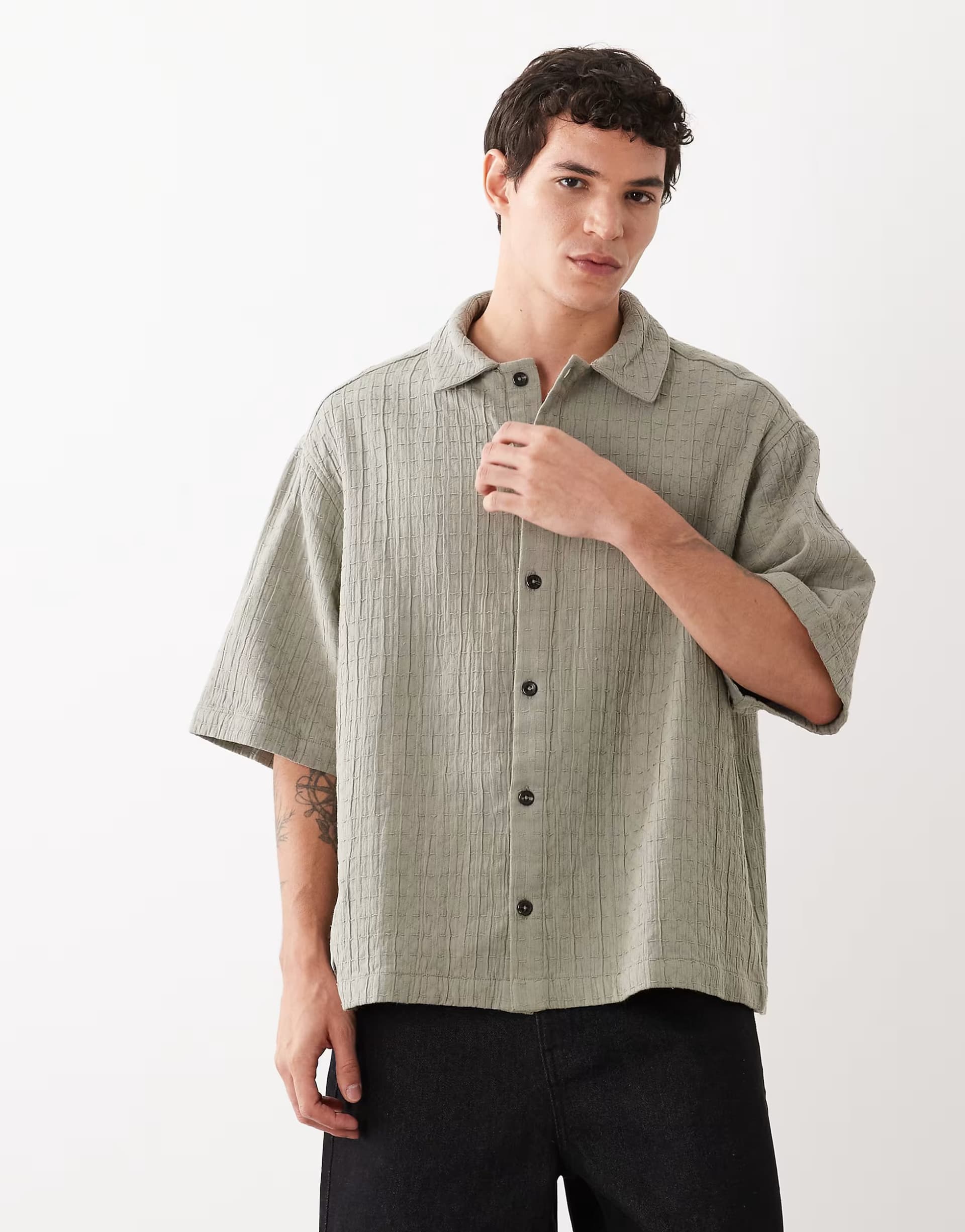 ASOS ASOS DESIGN oversized quilted look shirt in khaki