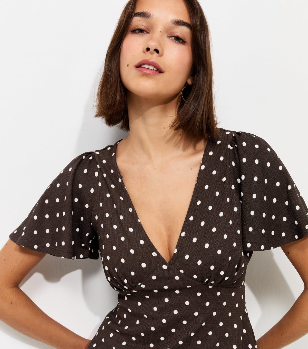 New Look New Look Brown Polka Dot Flutter Sleeve Tea Blouse