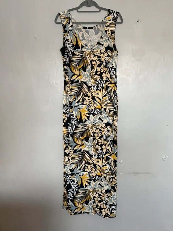 Very Very maxi dress