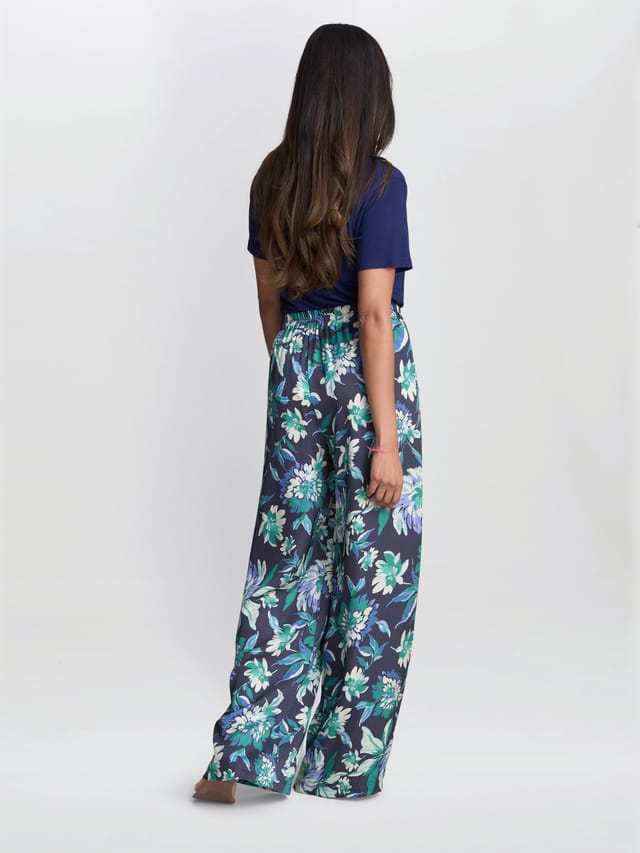 Gina Bacconi Gina Bacconi Women's Quinn Satin Pull On Wide Leg Trouser in Blue - 2
