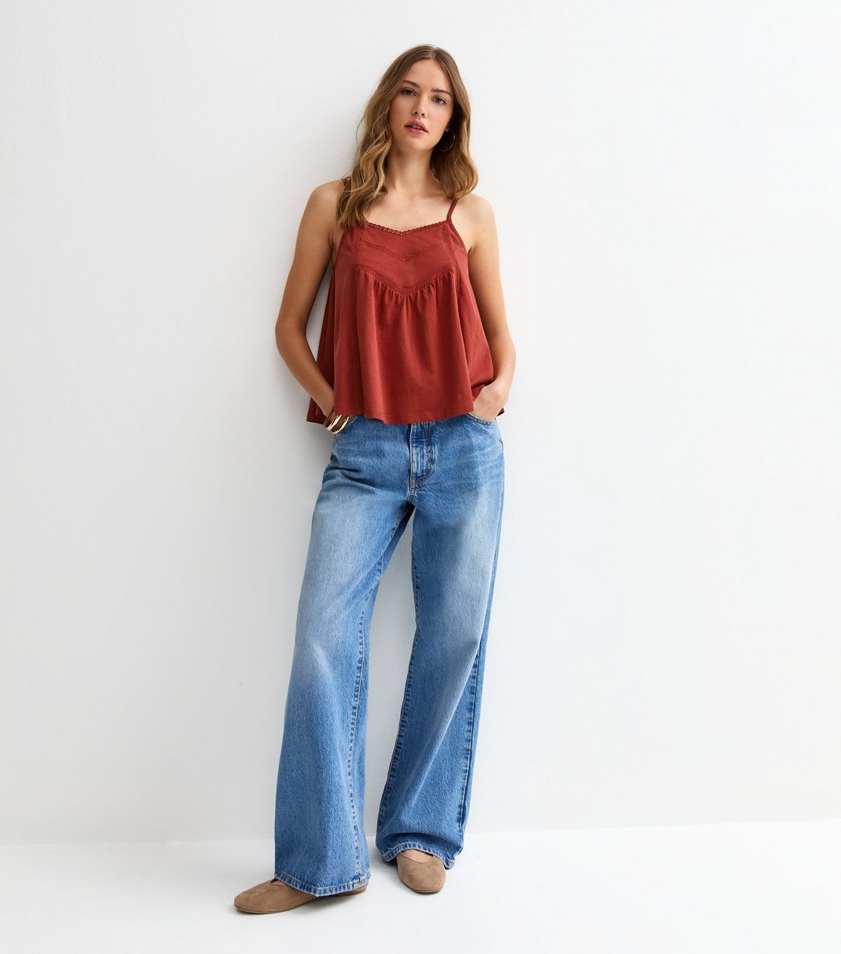 New Look Women's Dark Red Lace Trim V-Neck Cami Top New Look - 3