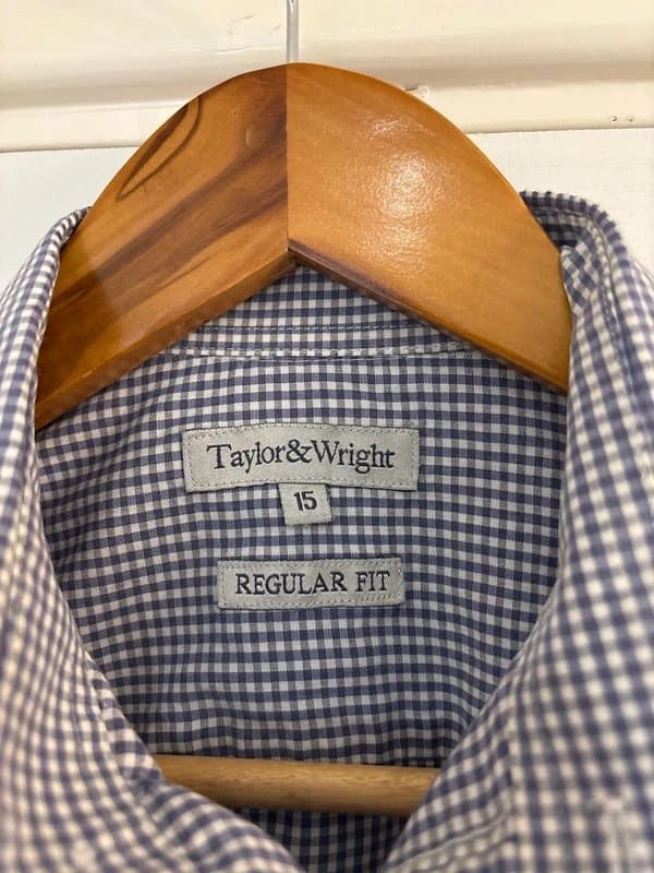 Taylor & Wright Men's long sleeve casual shirt