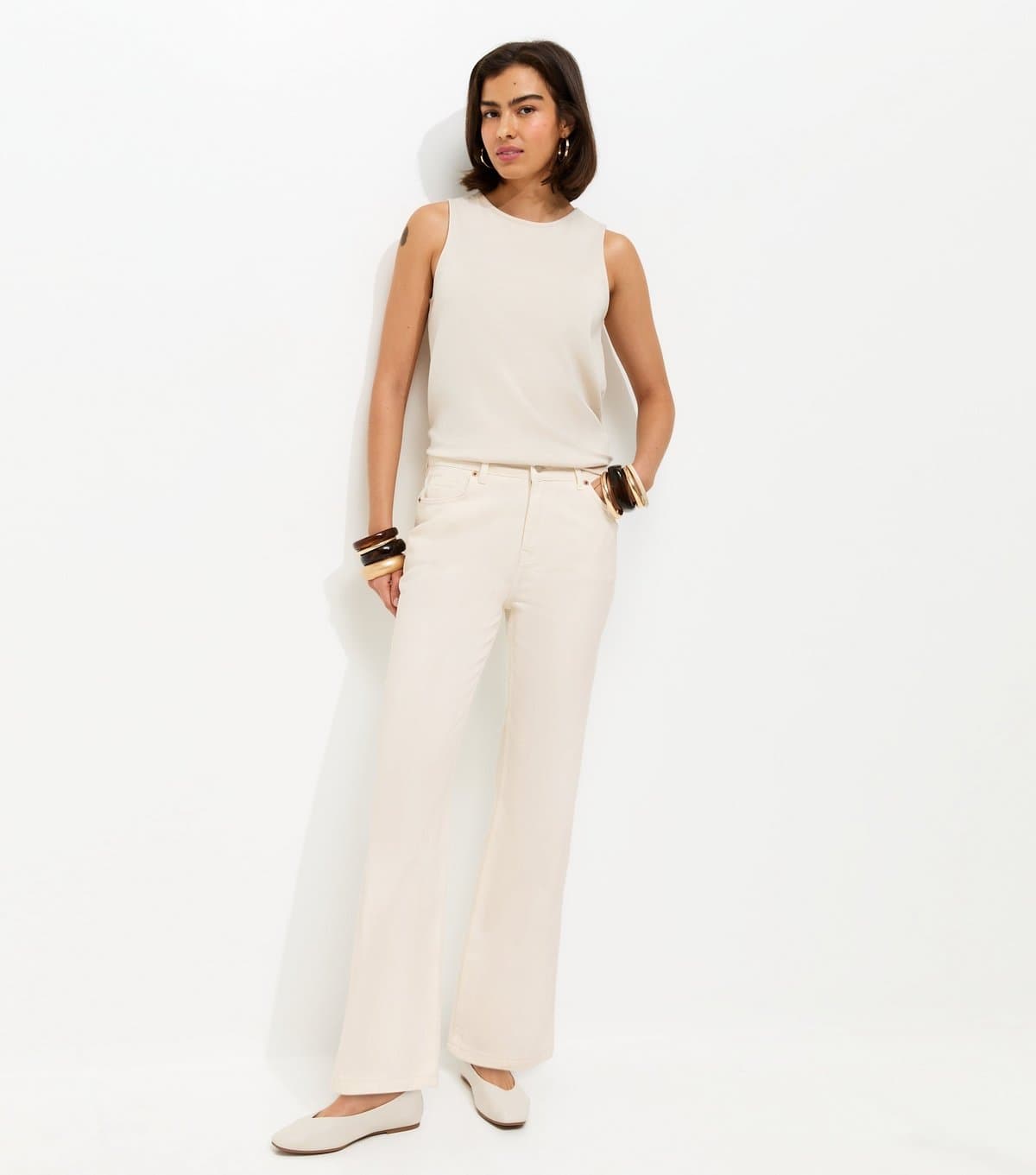New Look Women's Anica Off White Straight Leg Jeans New Look
