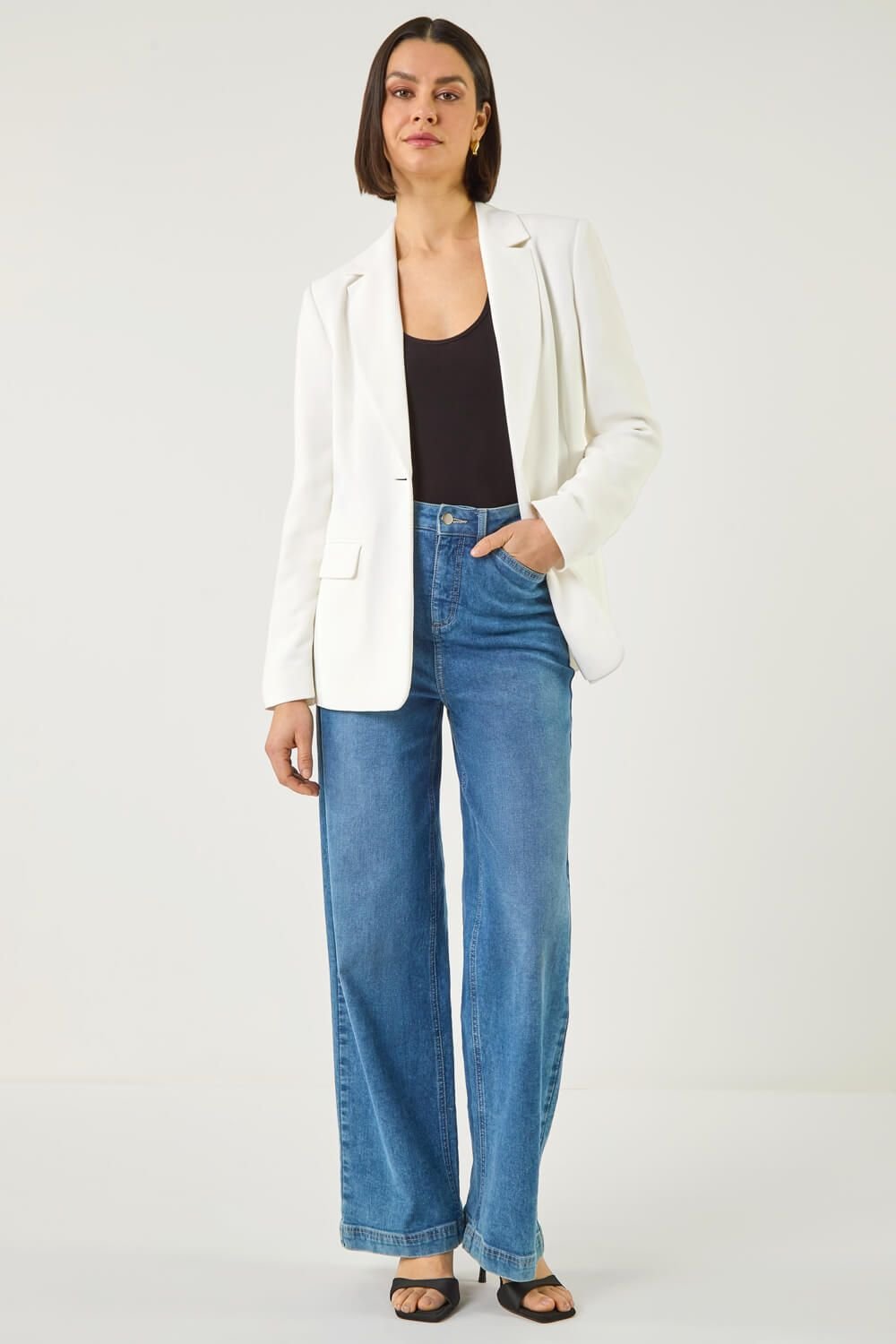 Roman Roman Women's Smart Longline Blazer in Ivory - 2