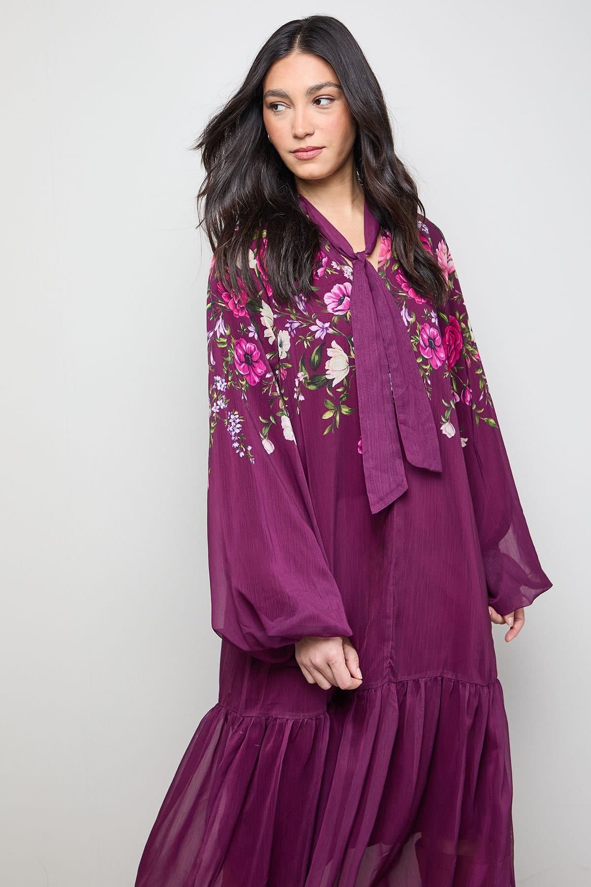 Oasis Oasis Women's Trapeze Boho Maxi Dress in Floral