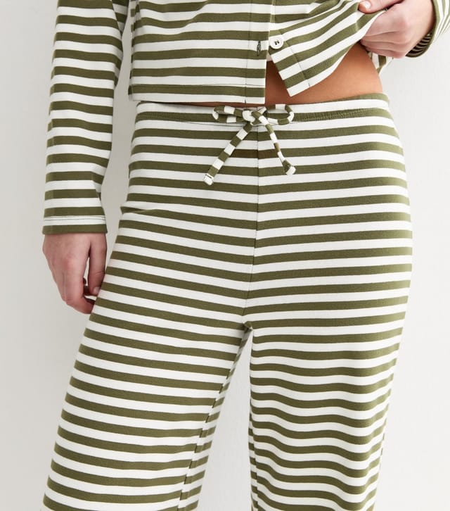 New Look Women's Green Relaxed Striped Wide Leg Trousers New Look - 3