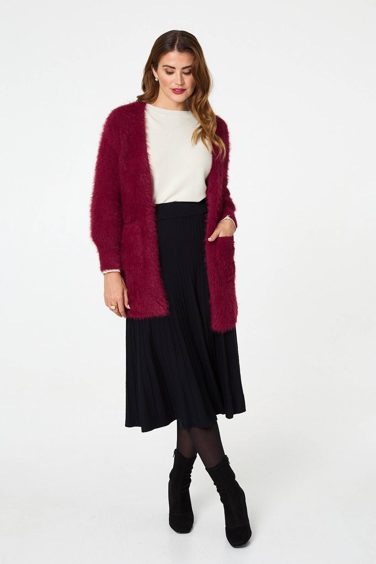 Izabel London Izabel London Women's Soft Textured Longline Open Cardigan in Red - 4