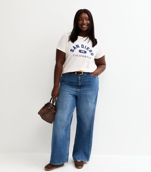 New Look Women's Plus Size Off White San Diego Graphic T-Shirt Curves New Look - 3
