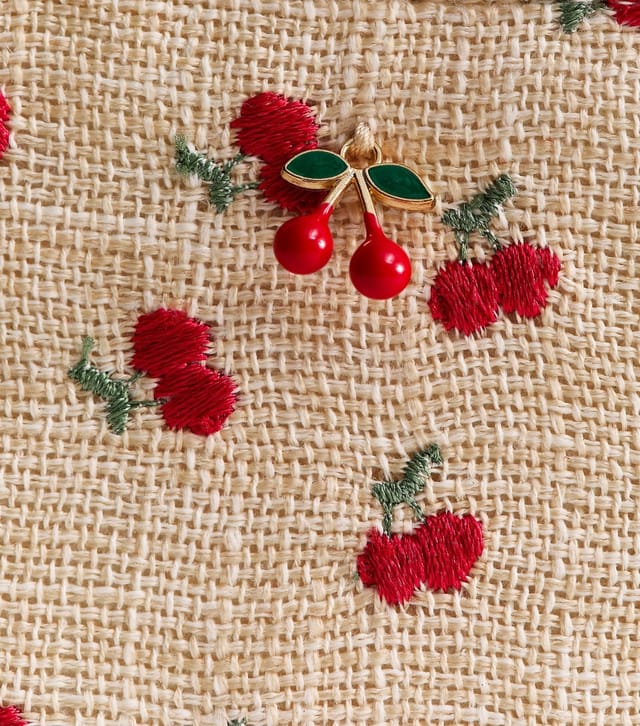 New Look Cream Canvas Embroidered Cherry Purse New Look - 2