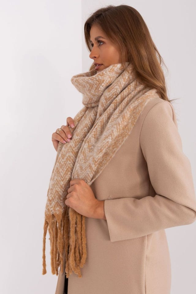 Love Lace Love Lace Women's Long Geometric Pattern Scarf with Tassels for Autumn Winter in Camel - 2