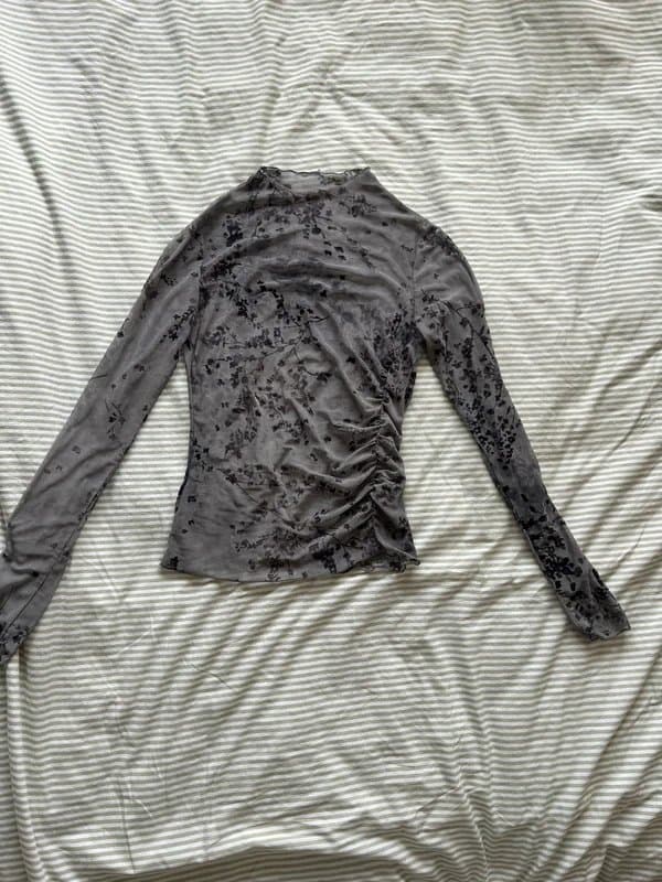 Bershka Bershka Ruched Tulle Long Sleeve T-Shirt
