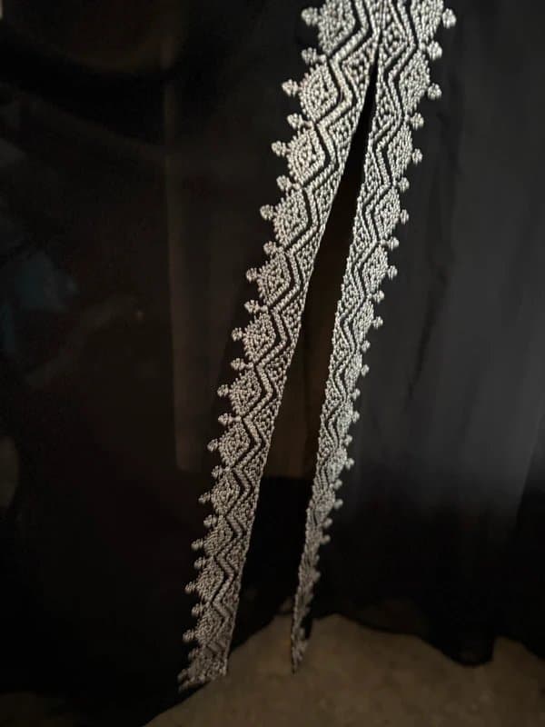 ASOS Stunning ASOS embroidered Maxi dress Size 24 BNWT