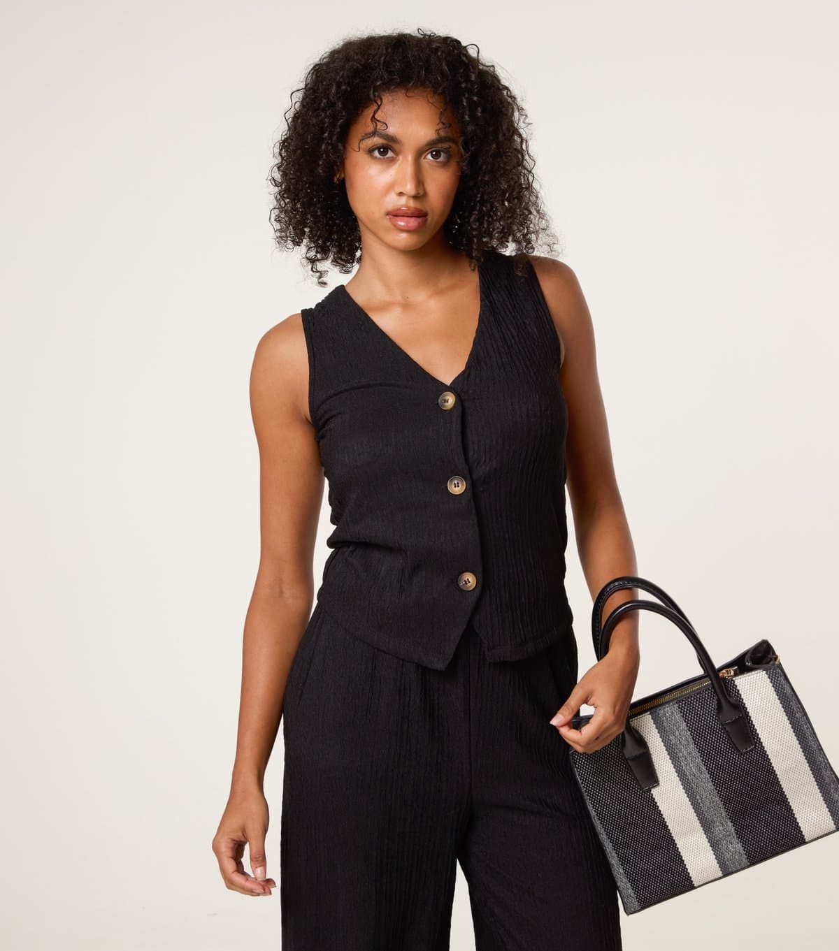 Blue Vanilla Women's Black Textured Waistcoat Blue Vanilla New Look