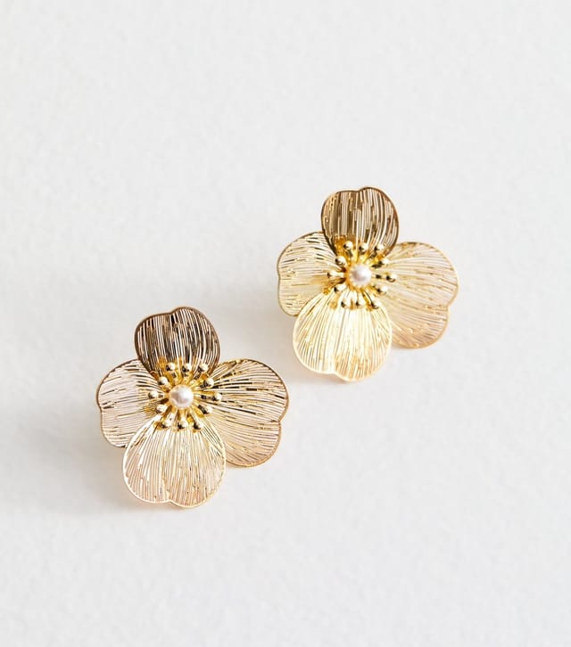 New Look Gold Tone Statement Flower Stud Earrings New Look - 3