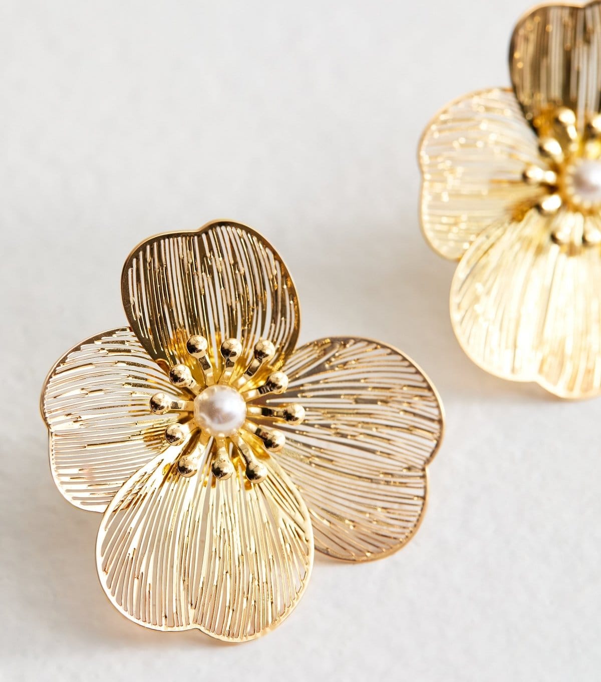 New Look Gold Tone Statement Flower Stud Earrings New Look - 4