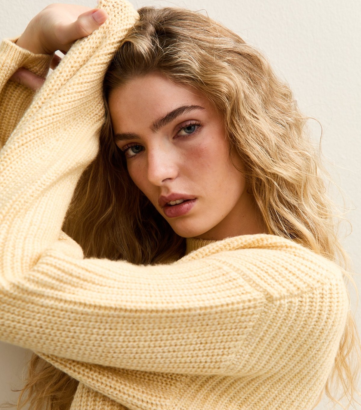 New Look Women's Yellow Ribbed Knit Long Sleeve Jumper New Look - 2