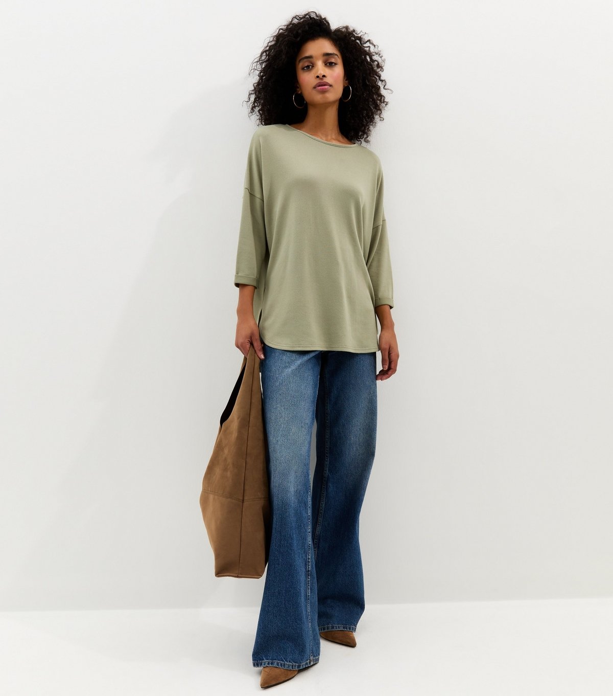 New Look Women's Light Green Soft Touch Slouchy Cropped Sleeve T-Shirt New Look - 3