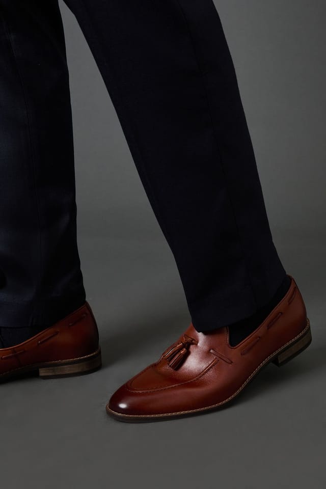 Burton Burton Men's Tan Smart Tassel Penny Loafers - 3