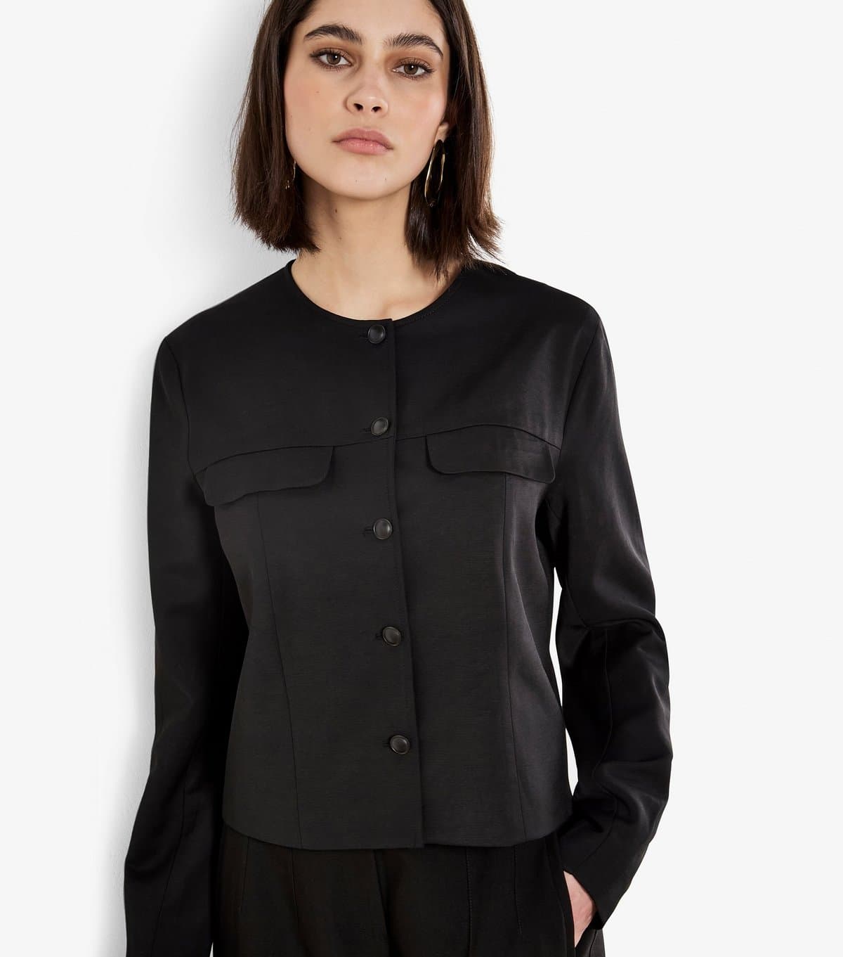 Apricot Apricot Black Woven Cropped Jacket by Apricot