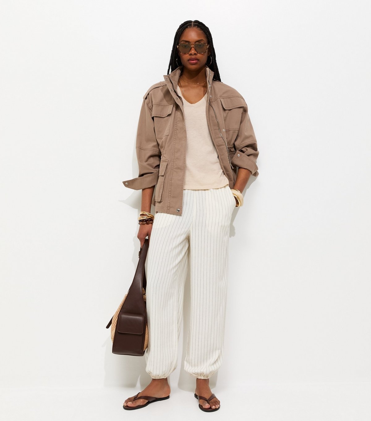 New Look Women's Off White Cotton V-Neck T-Shirt New Look - 3