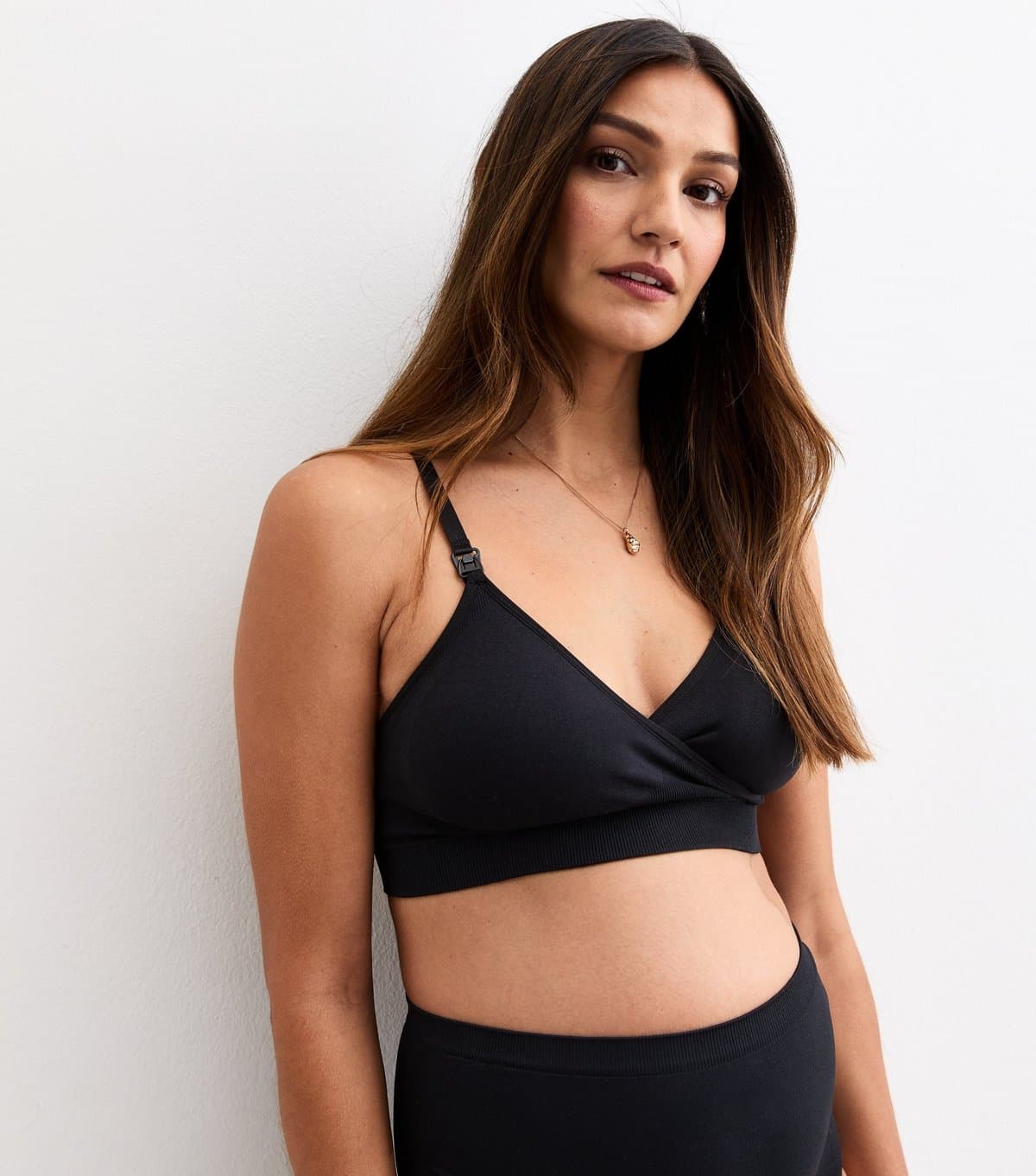 New Look Women's Maternity Black Triangle Clip Nursing Bra New Look