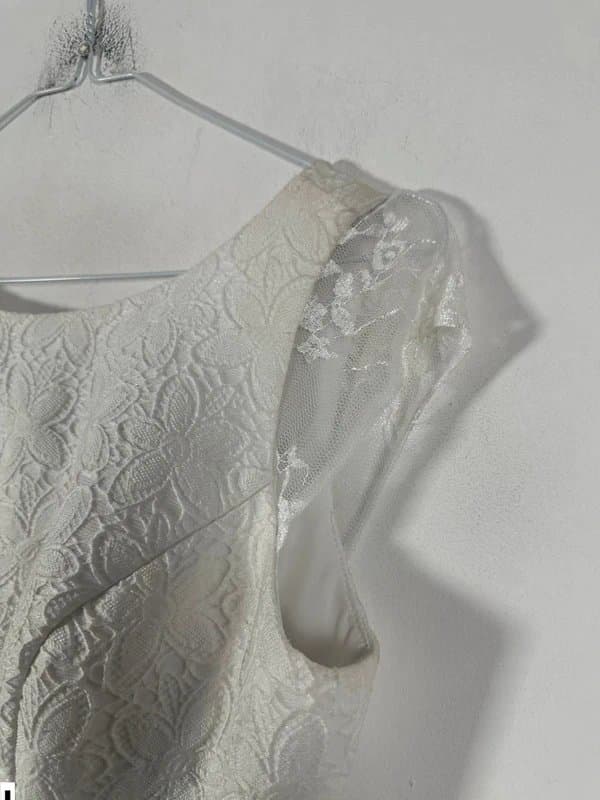 Veni Infantino 10 Veni Infantino wedding dress new ivory lace detail cap sleeve tea length fit and flare retro