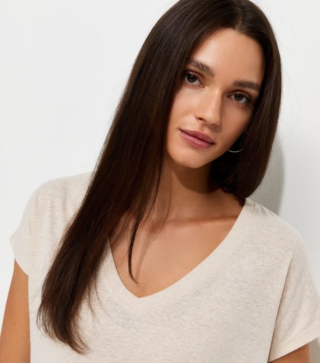 New Look Women's Stone Texture V-Neck T-Shirt New Look - 3