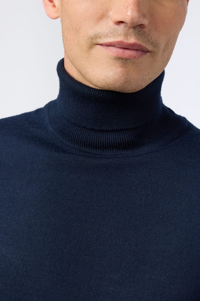 Melka Melka Men's Merino Knit Roll Neck Jumper in Navy - 3